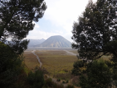 First sight of the volcano landscape.